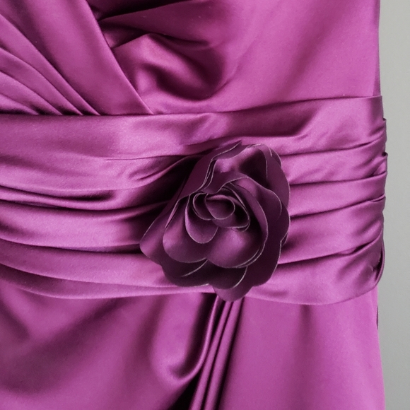 Bridesmaids Dress with Pockets by Allure Bridals in Plum Purple - Picture 2 of 6